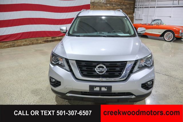 Used 2020 Nissan Pathfinder SV FWD image 3