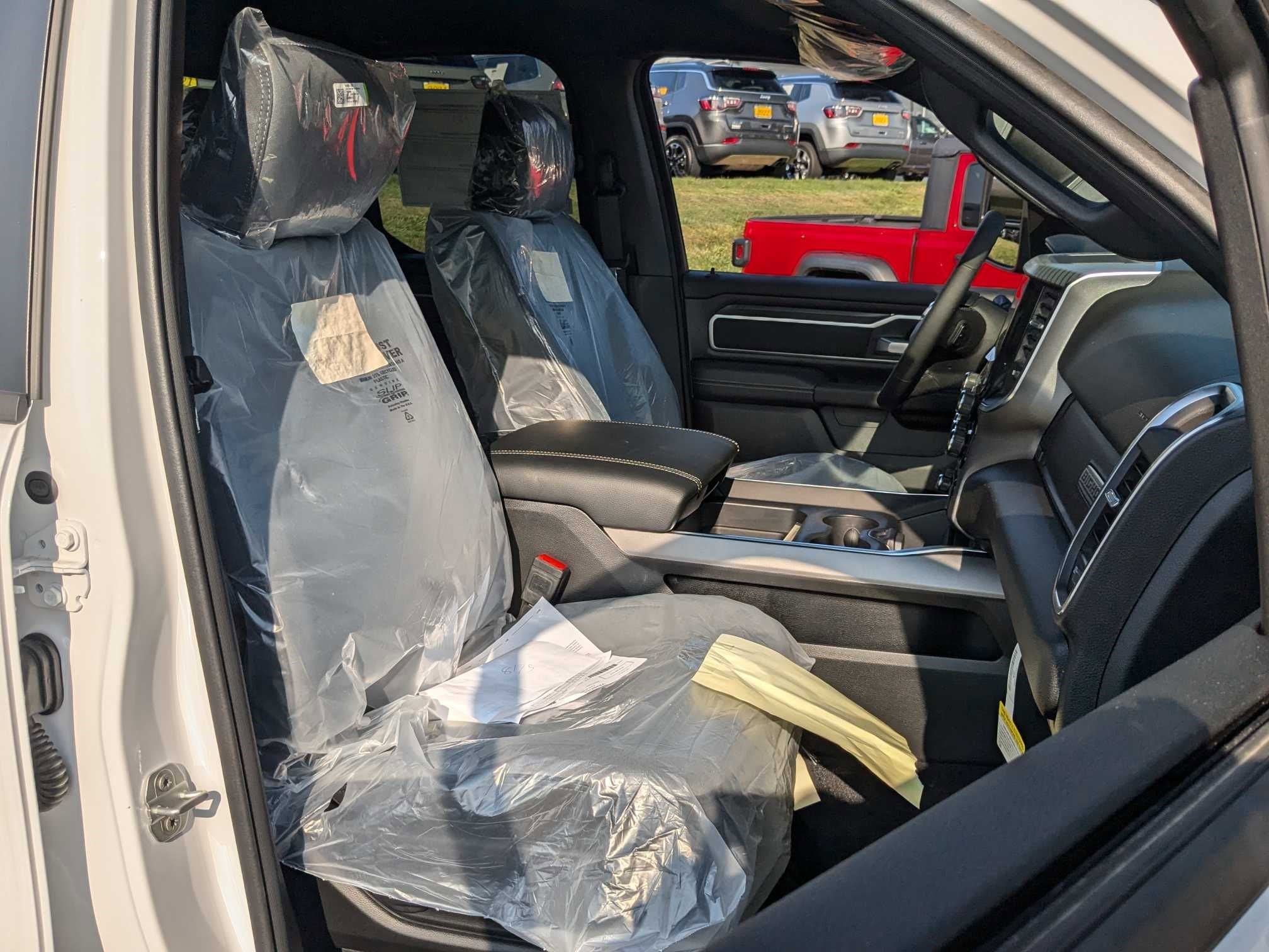 New 2025 RAM 1500 Big Horn image 25