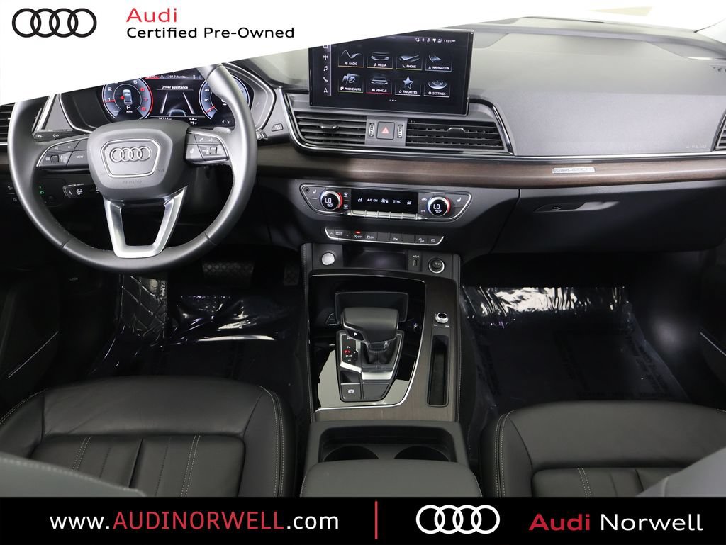 Certified 2023 Audi Q5 Premium Plus w/ Premium Plus Package AWD/4WD image 24