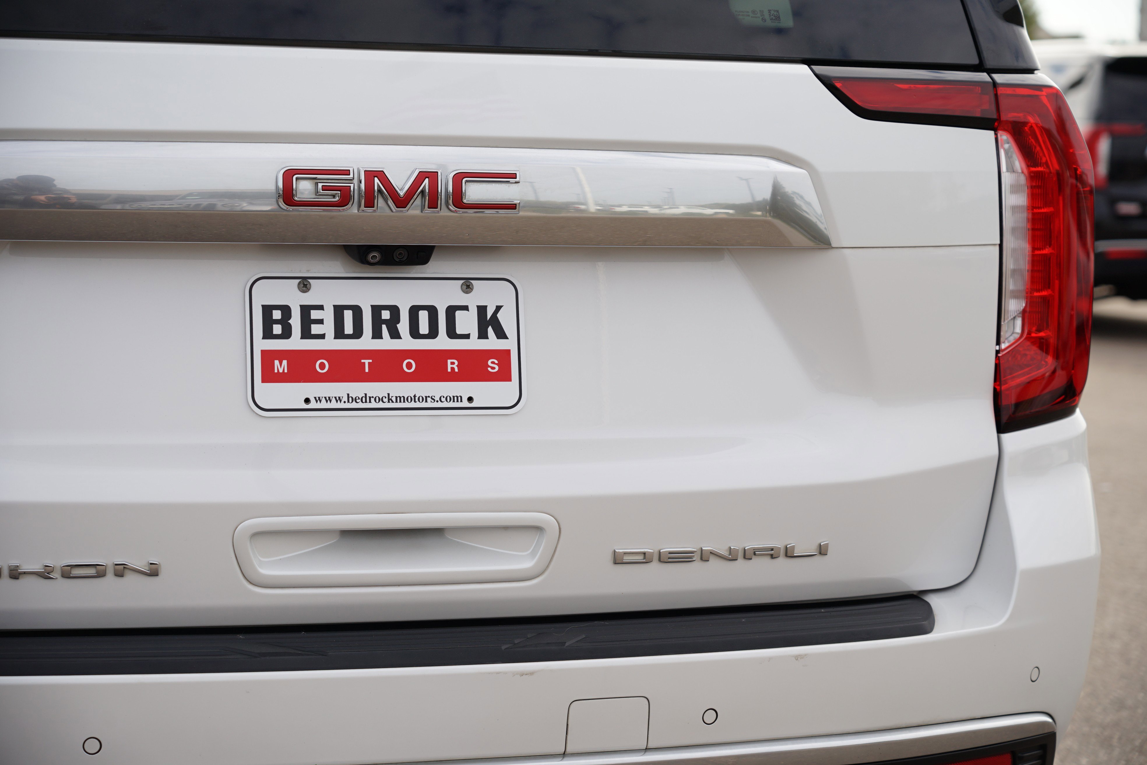 Used 2021 GMC Yukon XL Denali w/ Denali Ultimate Package image 10