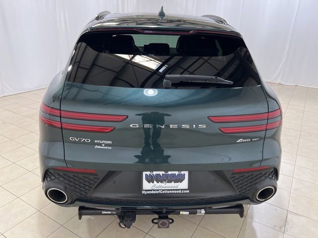 Used 2023 Genesis GV70 3.5T Sport w/ Sport Prestige Package image 4