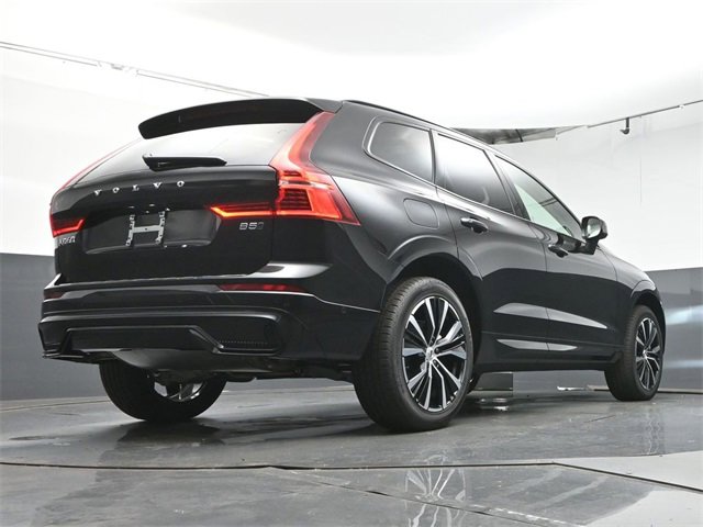 Used 2025 Volvo XC60 B5 Plus w/ Protection Package Premier image 38