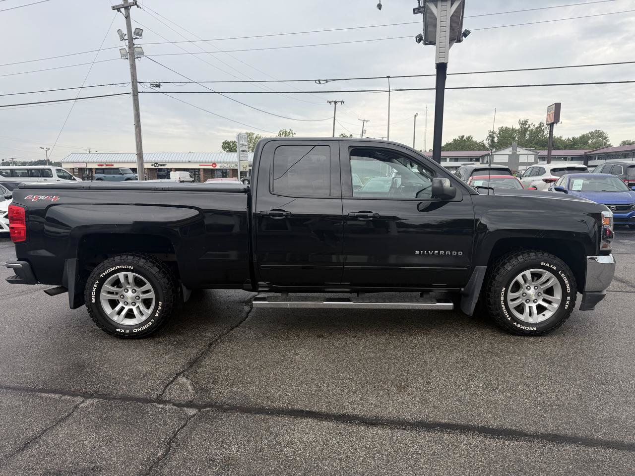 Used 2017 Chevrolet Silverado 1500 LT w/ All Star Edition AWD/4WD image 5