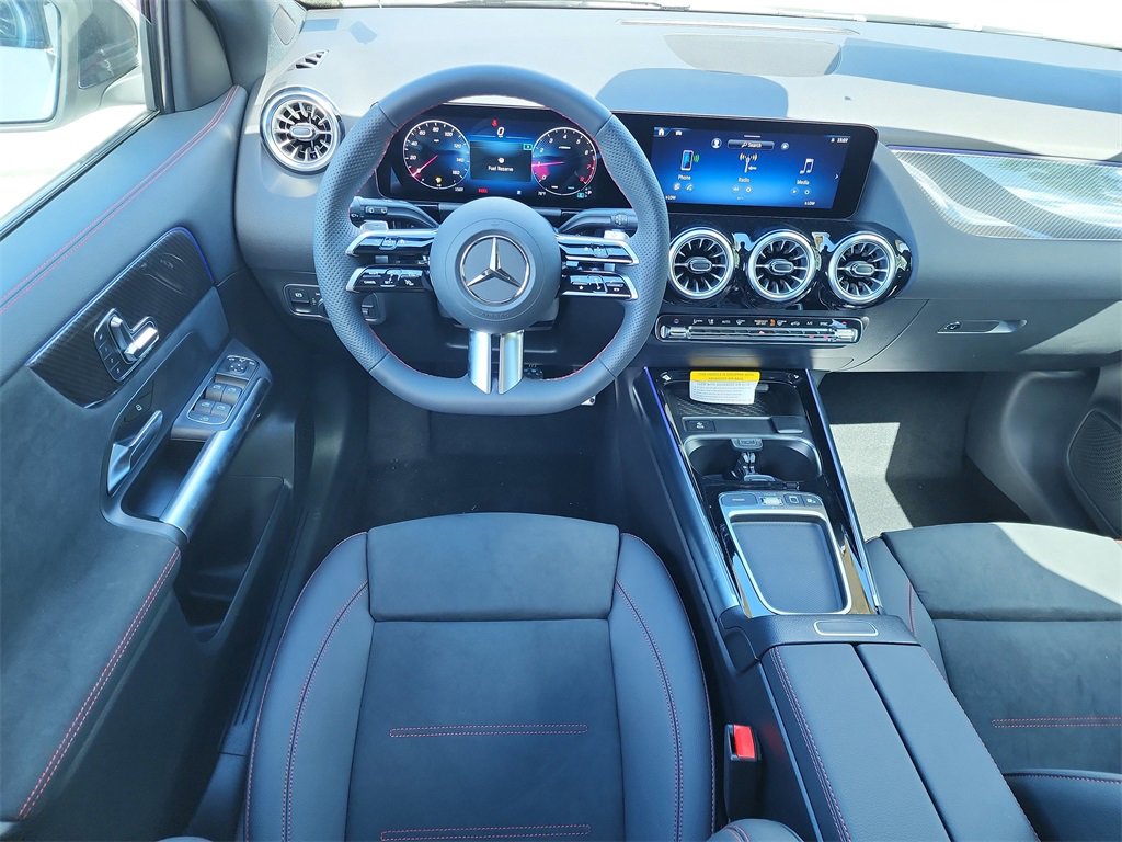 New 2025 Mercedes-Benz GLA 250 image 14