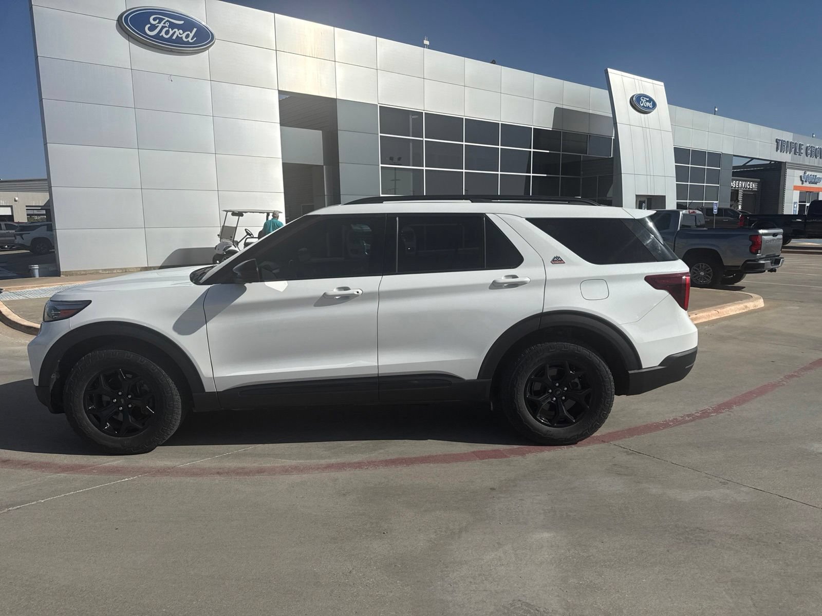 Used 2023 Ford Explorer Timberline w/ Timberline Technology Package AWD/4WD image 8