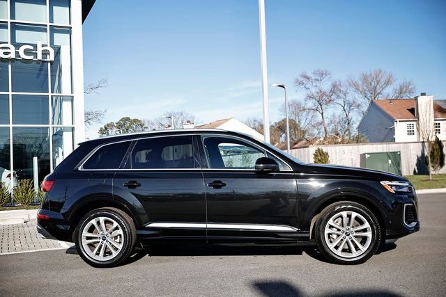 Used 2025 Audi Q7 3.0T Premium Plus image 4