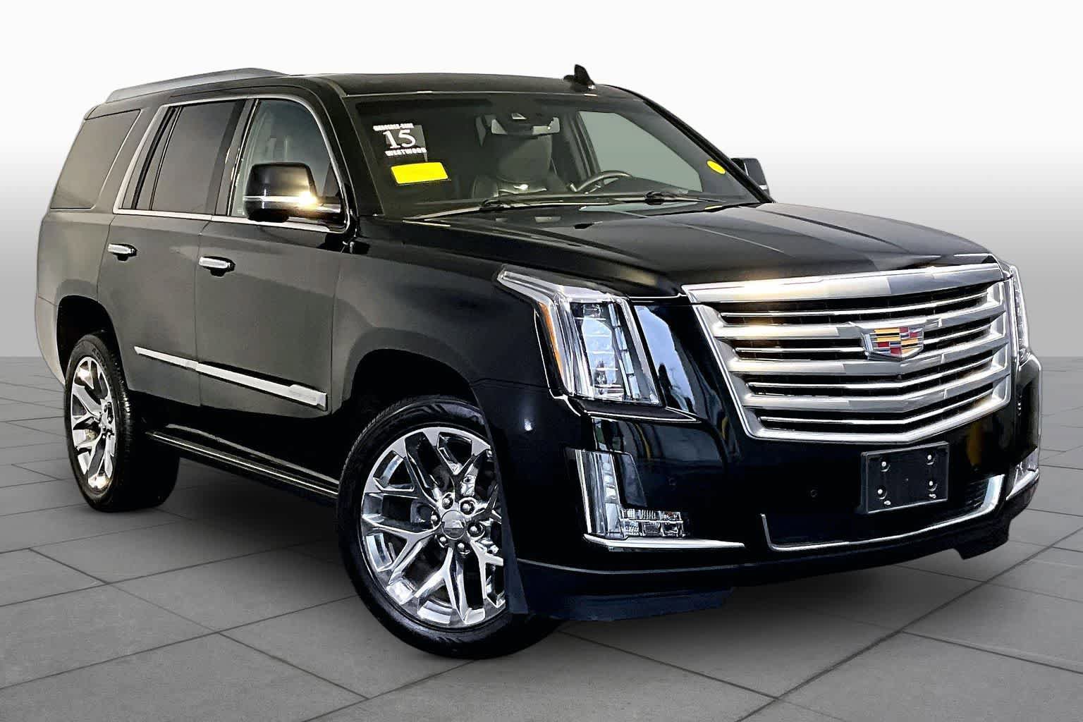 Used 2015 Cadillac Escalade Platinum AWD/4WD image 2