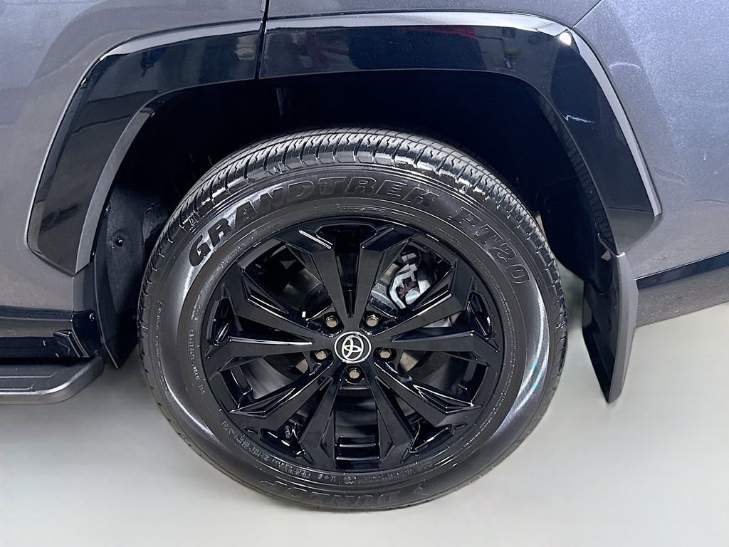 Certified 2024 Toyota RAV4 SE image 29