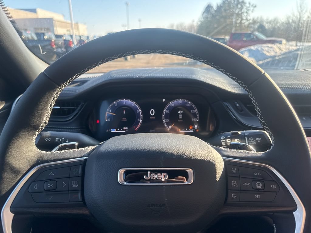 New 2026 Jeep Grand Cherokee Altitude AWD/4WD image 23