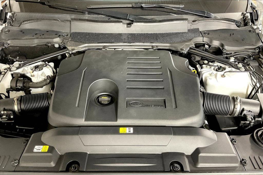 Used 2022 Land Rover Range Rover Westminster Edition image 9