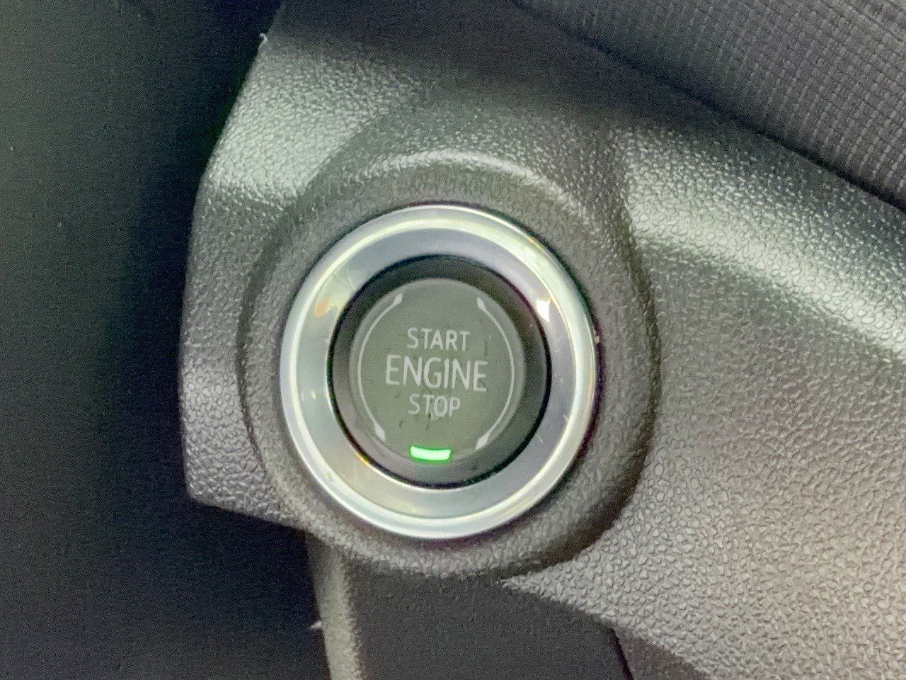 Used 2022 Chevrolet TrailBlazer RS FWD image 20