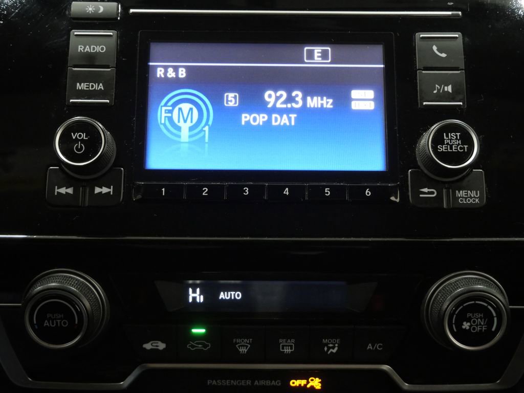 Used 2019 Honda CR-V LX image 20