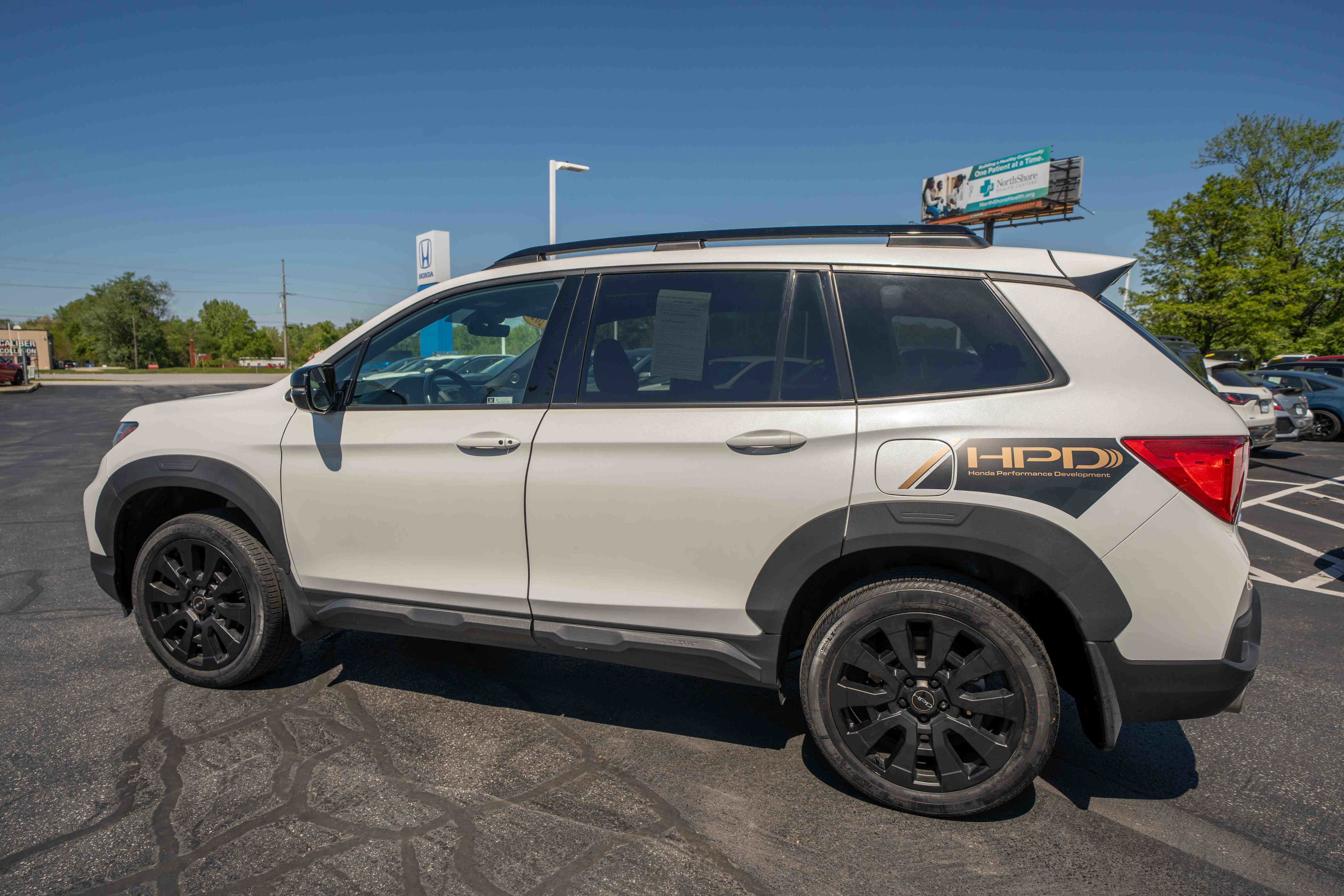 Used 2022 Honda Passport Elite image 4