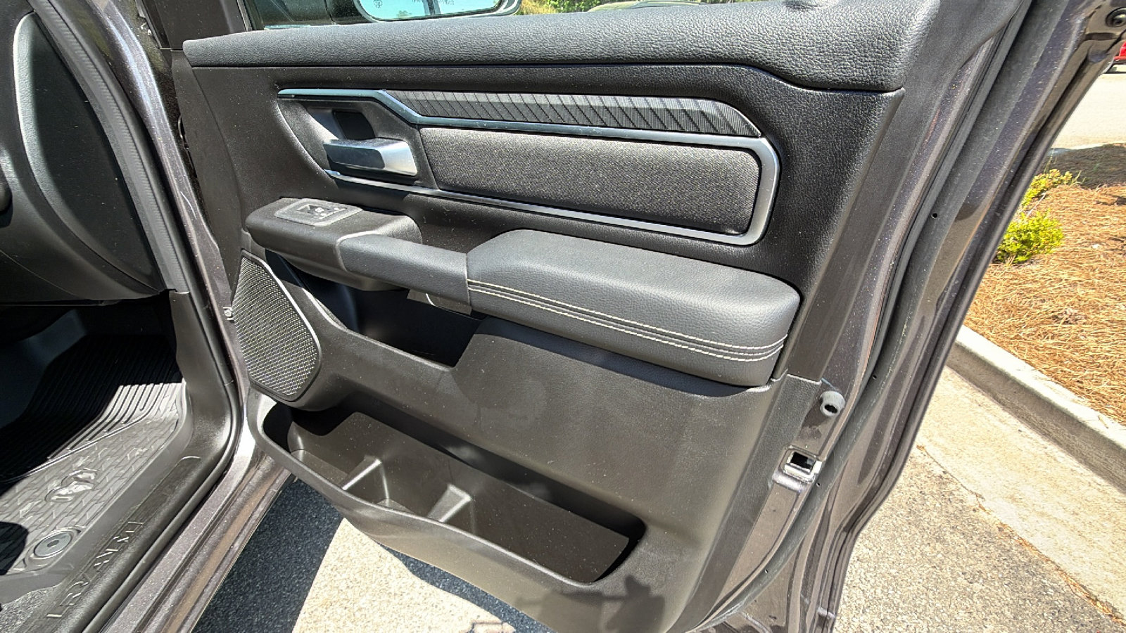 Used 2025 RAM 1500 Big Horn RWD image 18