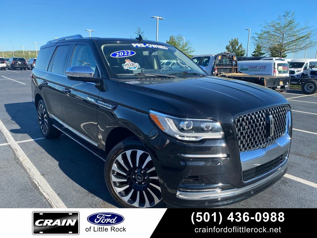 Used 2022 Lincoln Navigator Black Label image 1