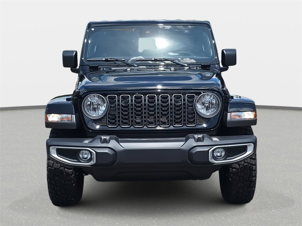New 2025 Jeep Gladiator Sport image 2