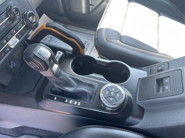 Used 2023 Ford Bronco Badlands w/ Sasquatch Package AWD/4WD image 15