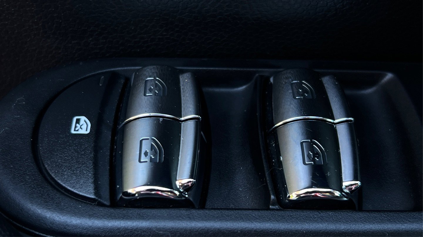 Used 2021 MINI Cooper S FWD image 41