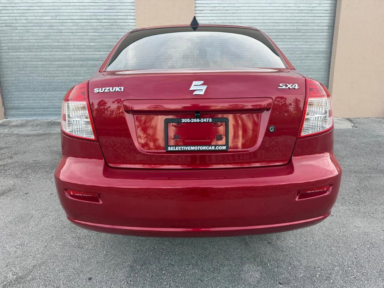 Used 2012 Suzuki SX4 LE FWD image 8