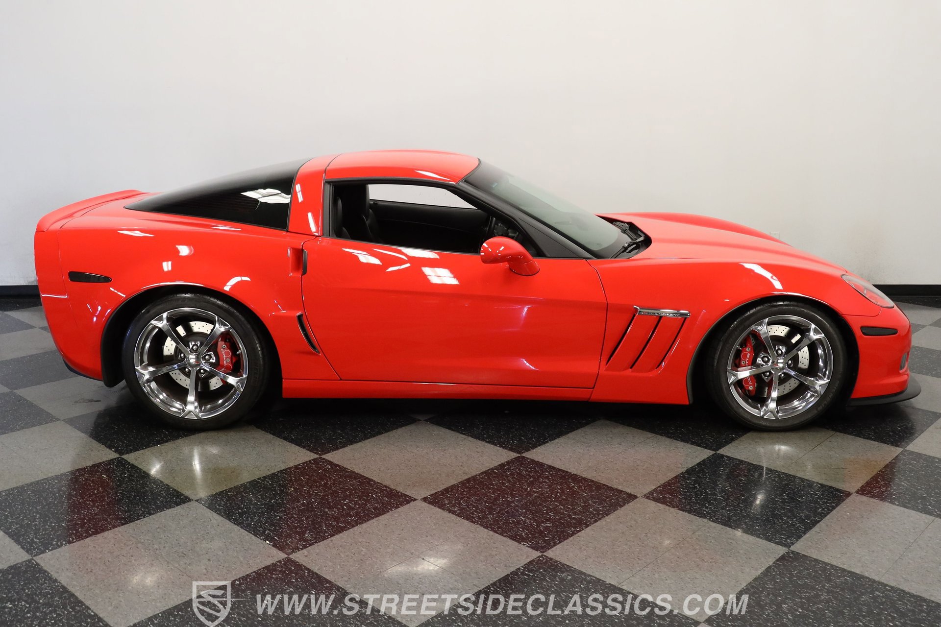 Used 2013 Chevrolet Corvette Grand Sport w/ 3LT Preferred Equipment Group image 12