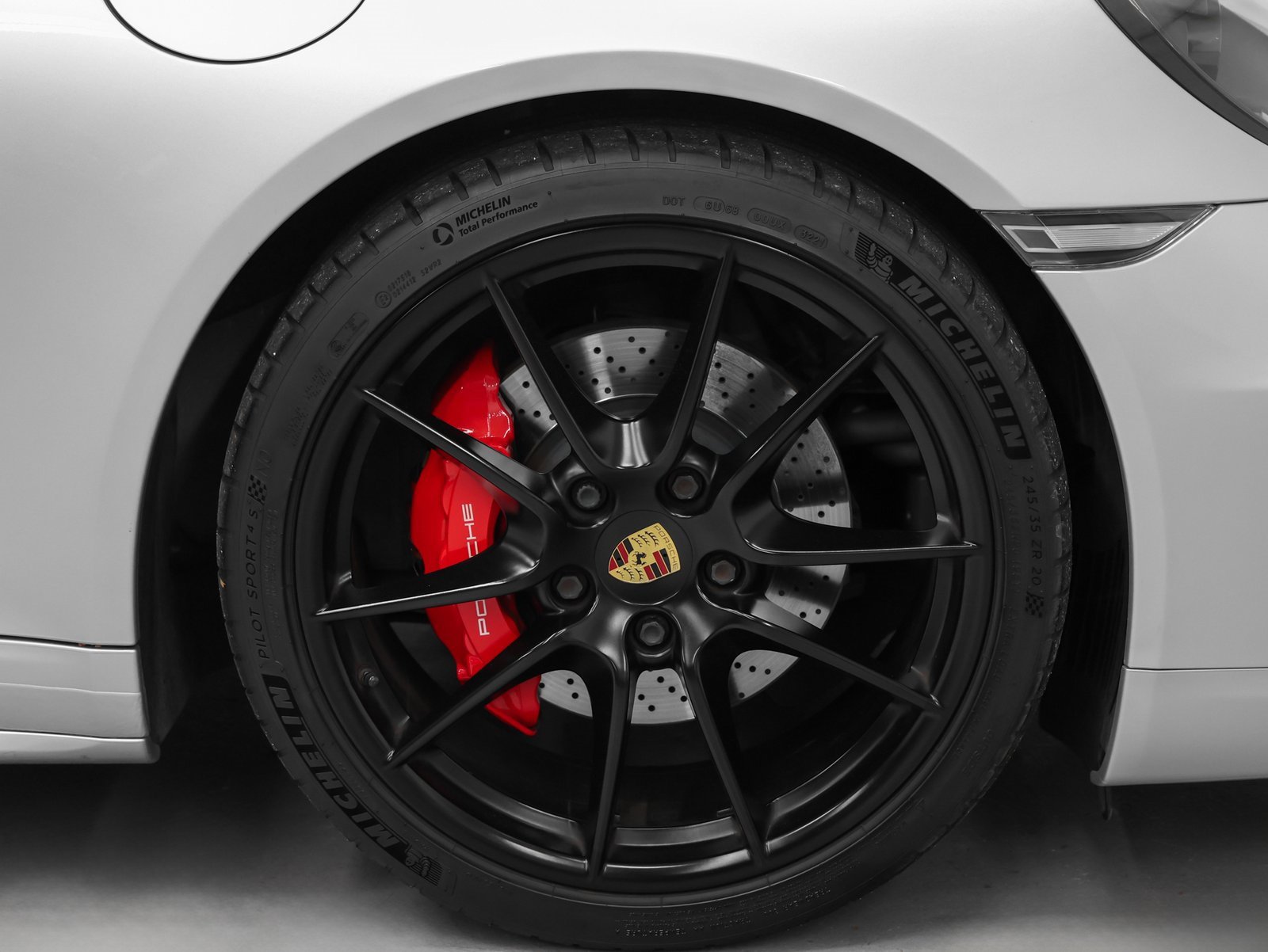 Used 2015 Porsche 911 Carrera GTS image 15