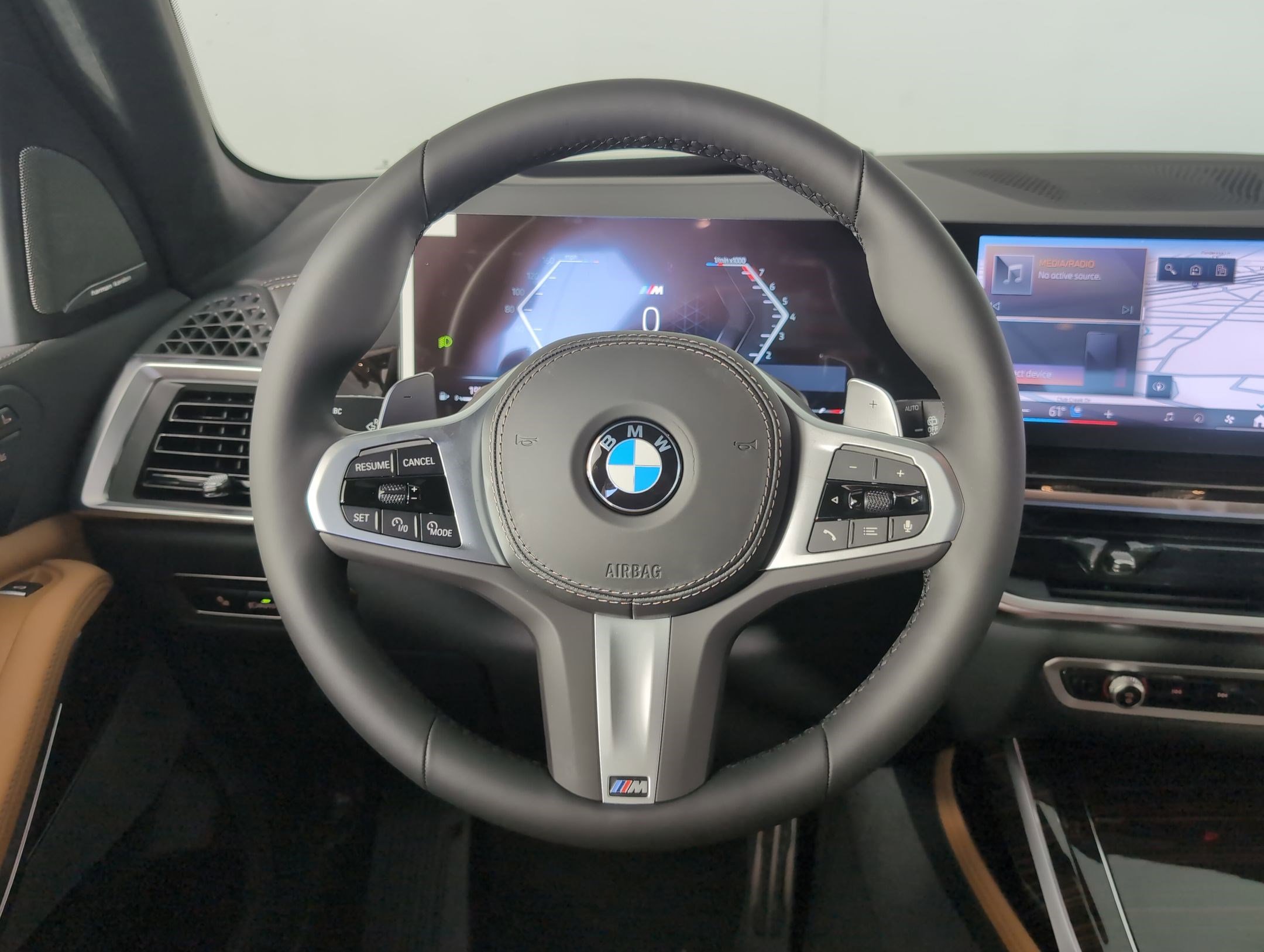 New 2026 BMW X7 xDrive40i w/ Executive Package image 13