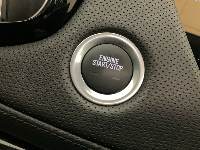 Certified 2025 Cadillac XT6 Luxury image 14