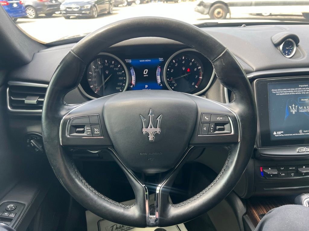 Used 2017 Maserati Ghibli S Q4 AWD/4WD image 24