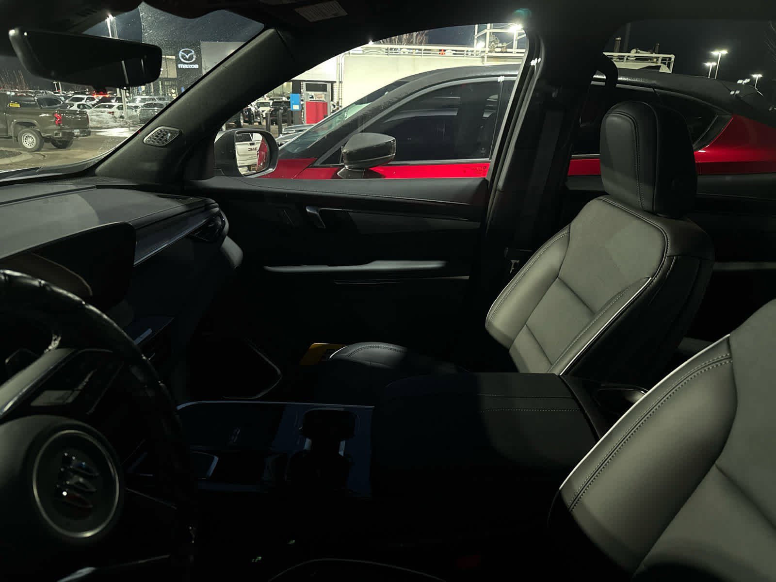 Used 2026 Buick Enclave Preferred w/ Power Package image 4