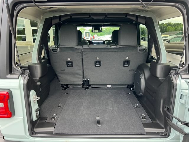 New 2026 Jeep Wrangler Unlimited Sport AWD/4WD image 30