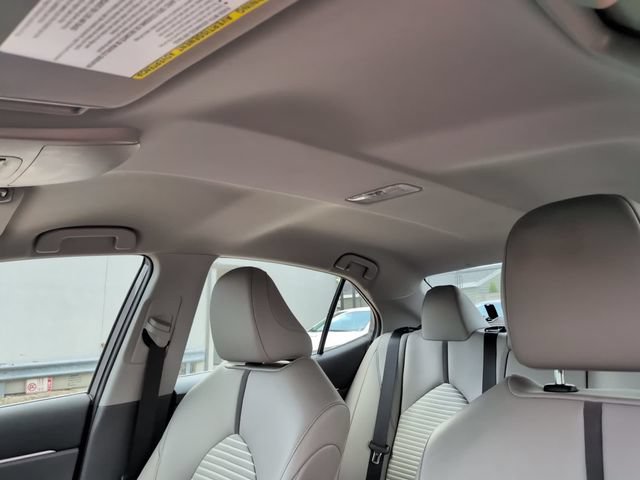 Used 2024 Toyota Camry SE AWD/4WD image 20