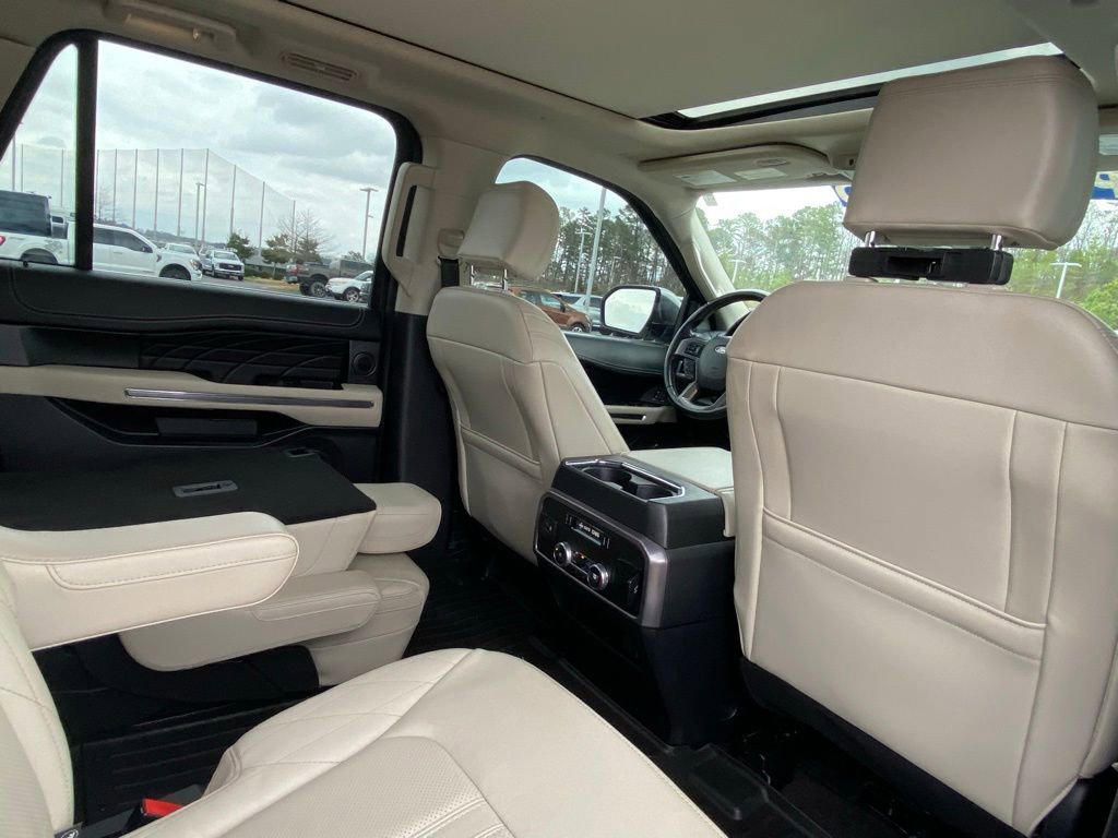 Certified 2021 Ford Expedition Max Platinum image 29