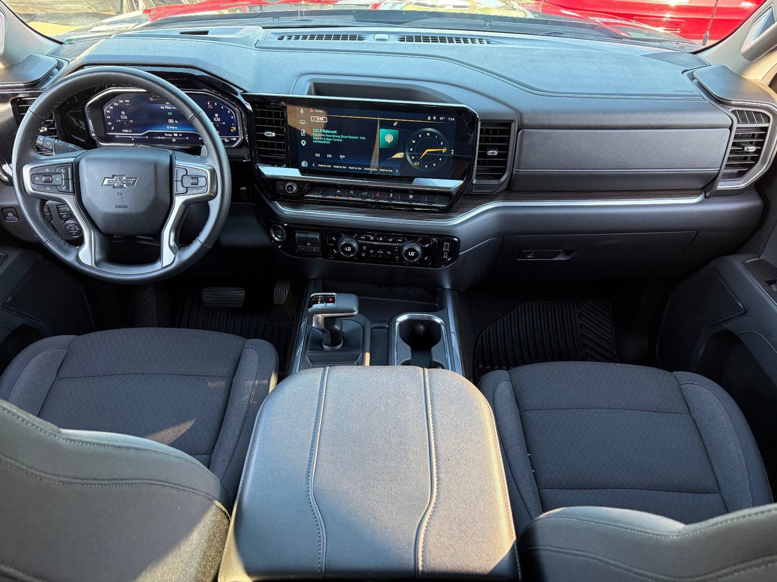 Certified 2025 Chevrolet Silverado 1500 RST AWD/4WD image 16