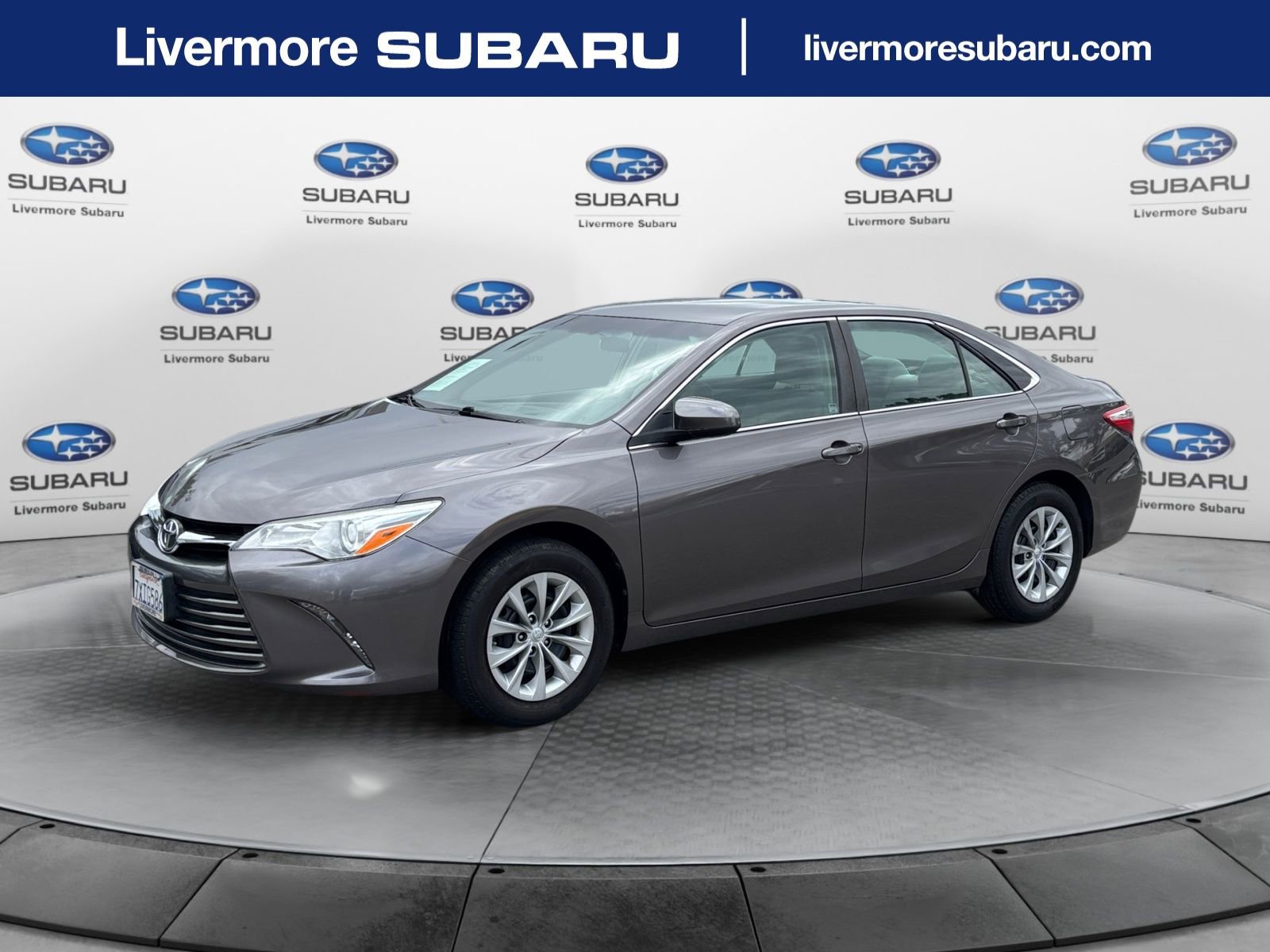 Used 2017 Toyota Camry LE FWD video 1