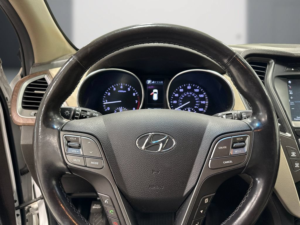 Used 2018 Hyundai Santa Fe Sport w/ 2.4L Tech Package 04 FWD image 22
