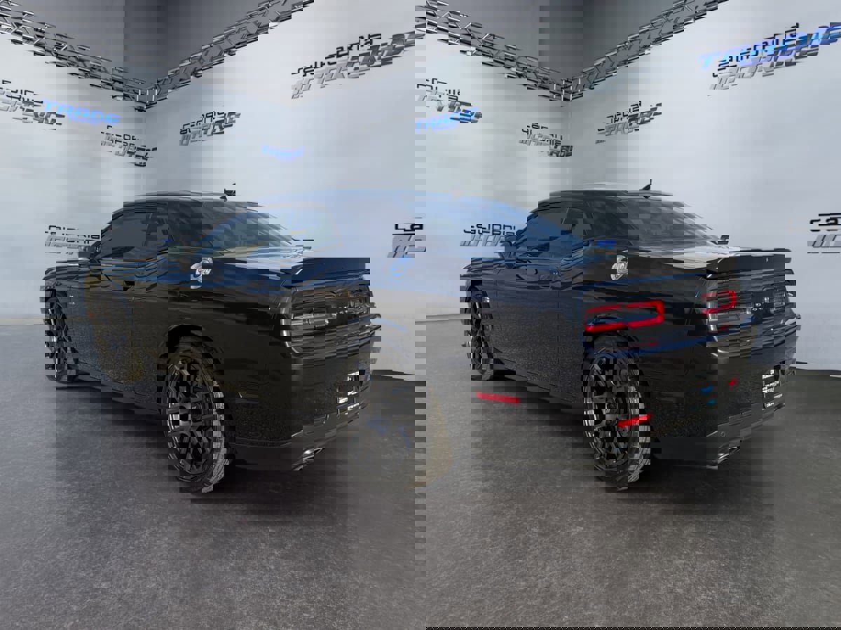 Used 2018 Dodge Challenger R/T Scat Pack image 7