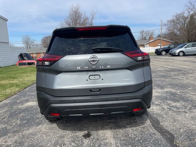 Used 2021 Nissan Rogue S image 11