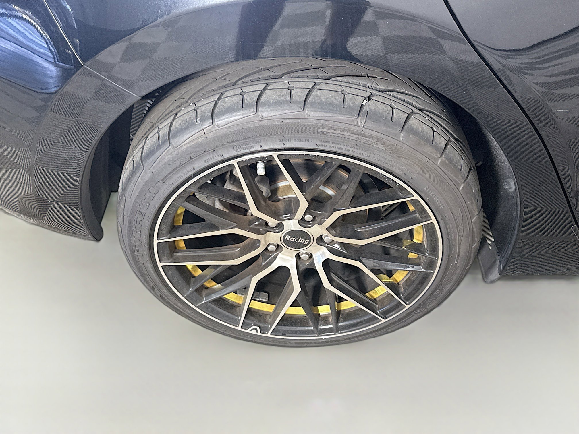 Used 2018 MAZDA MAZDA3 Grand Touring w/ Premium Equipment Package image 32