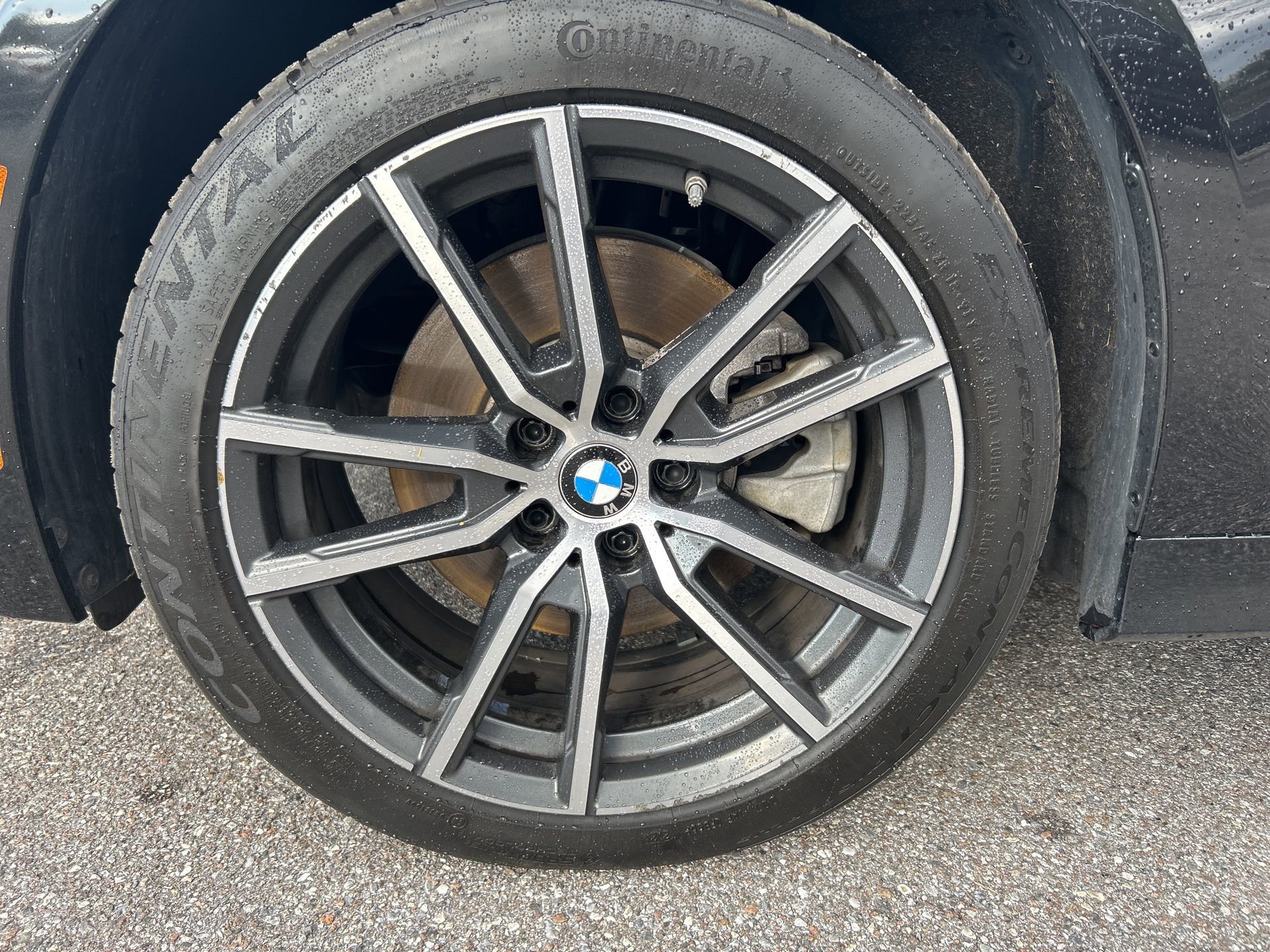 Used 2020 BMW 330i xDrive Sedan w/ Premium Package image 7