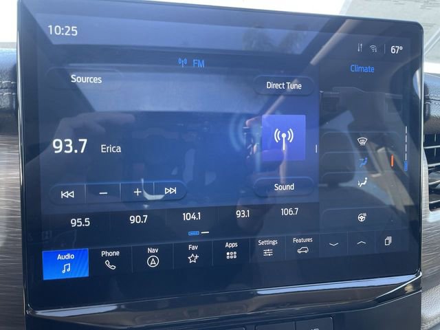 Used 2024 Ford Expedition Limited image 13