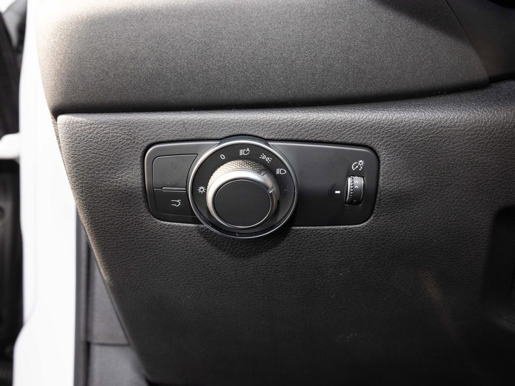 New 2026 Alfa Romeo Tonale w/ Black Premium Package image 26