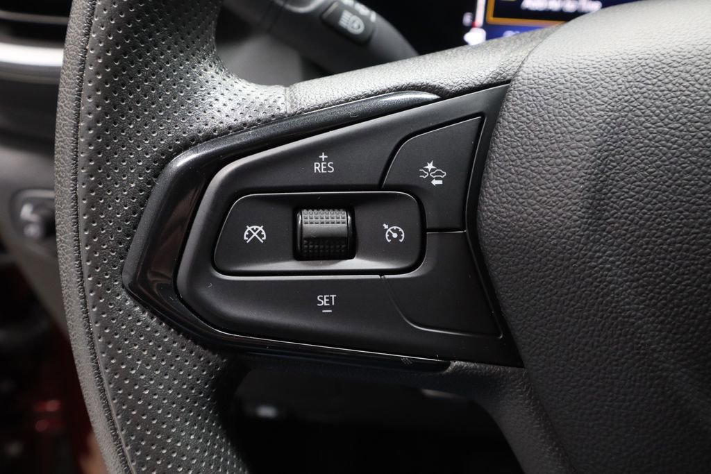 Used 2025 Chevrolet TrailBlazer LT FWD image 27