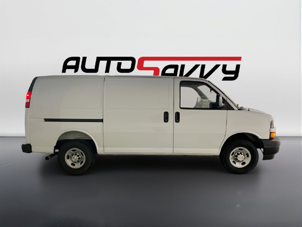 Used 2025 Chevrolet Express 2500 w/ Communications Package RWD image 8