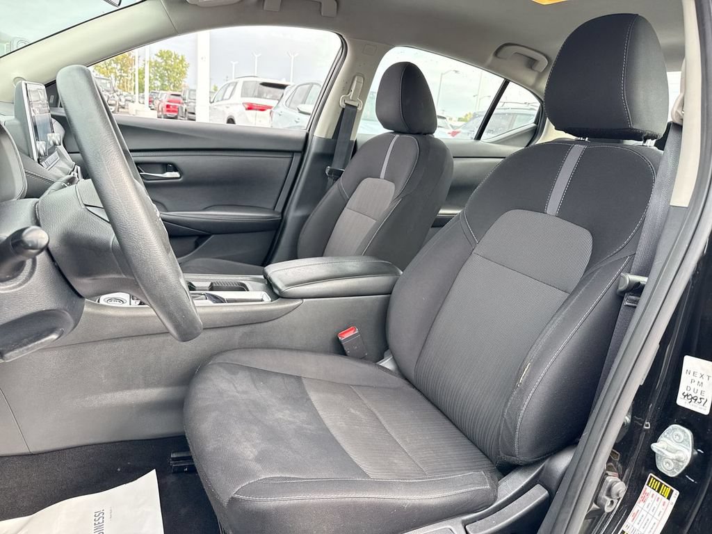 Used 2024 Nissan Sentra SV FWD image 11