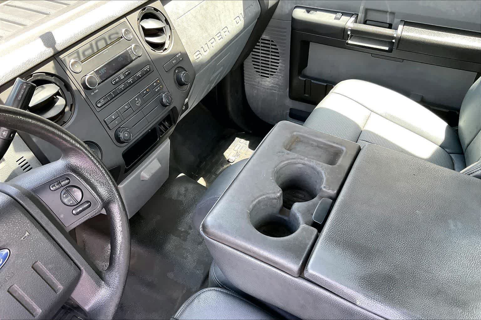 Used 2015 Ford F250 XL w/ Power Equipment Group RWD image 16