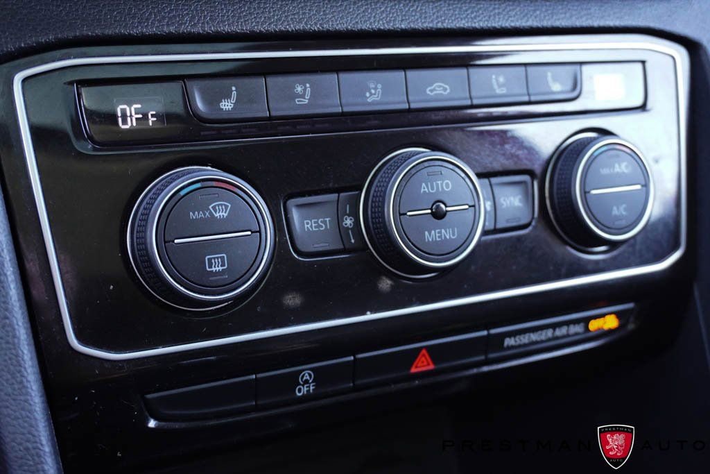 Used 2022 Volkswagen Atlas SEL Premium image 40