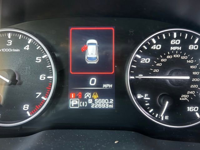 Used 2024 Subaru Crosstrek 2.0i Premium image 10