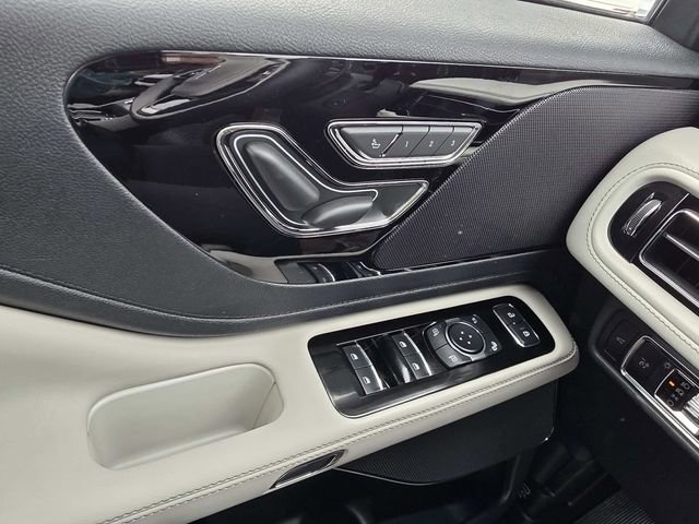 New 2026 Lincoln Aviator 2WD image 28