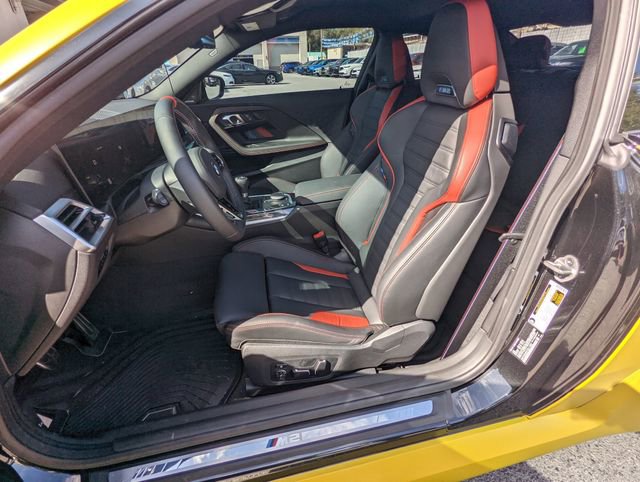Used 2026 BMW M2 w/ Lighting Package image 11