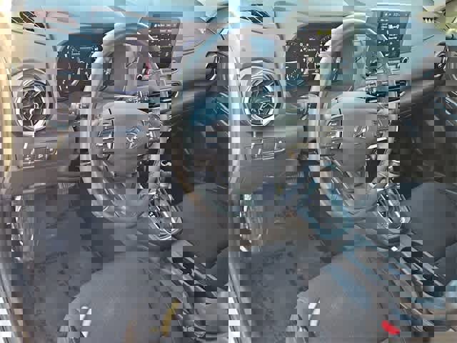 Certified 2022 Hyundai Kona SEL w/ Convenience Package image 10